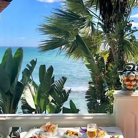 Διαμέρισμα Bay View Luxury Apartment, Amazing Sea View & Pool Benalmádena