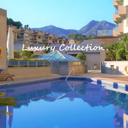 Bay View Luxury Apartment, Amazing Sea View & Pool * Benalmádena