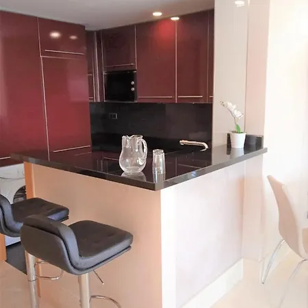 Διαμέρισμα Bay View Luxury Apartment, Amazing Sea View & Pool Benalmádena